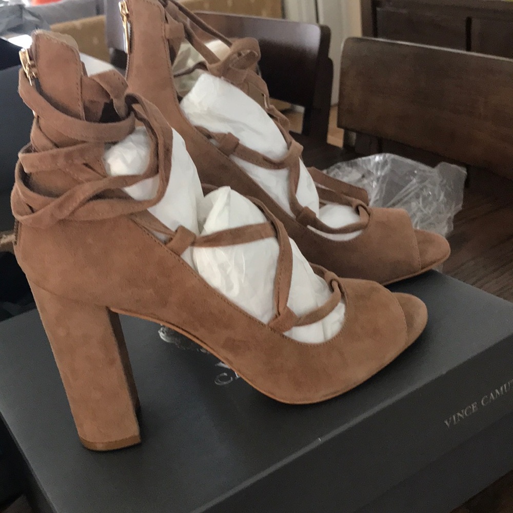 Kidsuede tannen shoes 👠